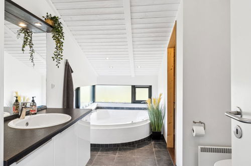 Foto 4 - Casa de 3 quartos em Harrerenden com terraço e sauna