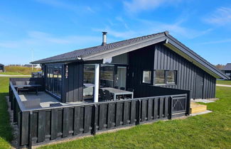 Photo 1 - 3 bedroom House in Harrerenden with terrace and sauna