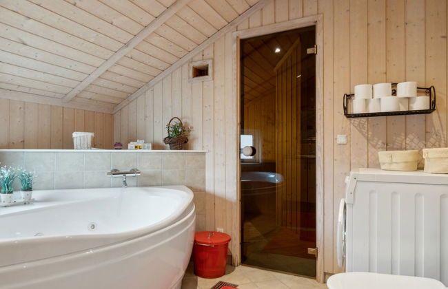 "Hane" - 150m from the sea - Foto 8