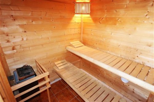 Foto 14 - Apartamento de 4 habitaciones en Saas-Fee con jardín y sauna