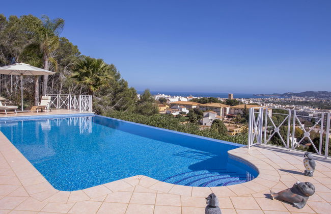 Casa de 4 quartos em Jávea com piscina privada e jardim - Foto 31