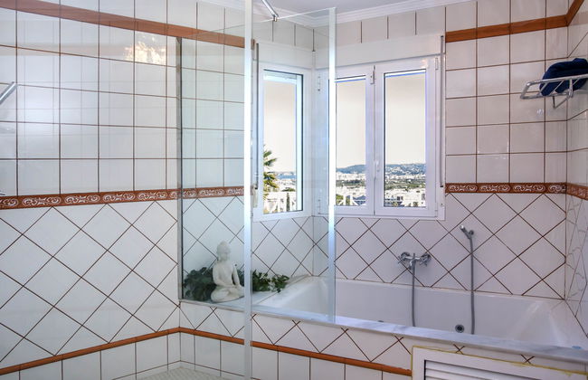 Casa de 4 quartos em Jávea com piscina privada e jardim - Foto 24