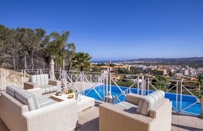 Casa de 4 quartos em Jávea com piscina privada e jardim - Foto 3