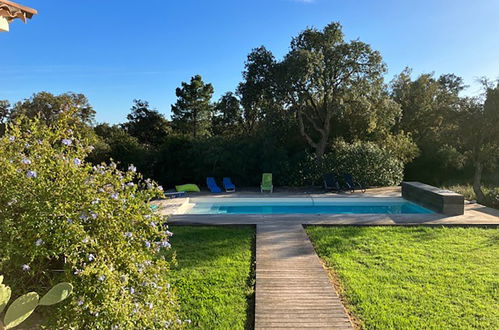 Photo 4 - Maison de 4 chambres à Zonza avec piscine privée et jardin