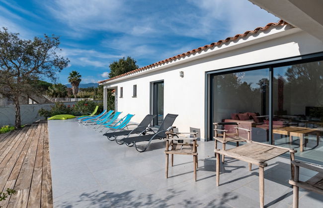 Casa de 4 quartos em Zonza com piscina privada e jardim - Foto 34