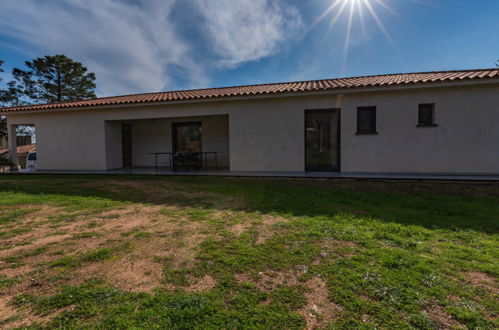 Foto 36 - Casa de 4 quartos em Zonza com piscina privada e vistas do mar