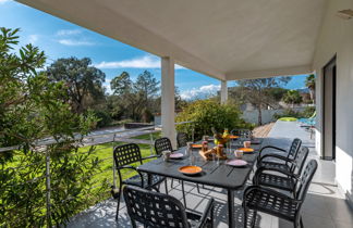 Foto 2 - Casa de 4 quartos em Zonza com piscina privada e jardim