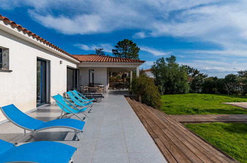 Photo 32 - Maison de 4 chambres à Zonza avec piscine privée et vues à la mer