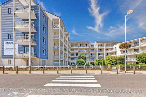 Foto 10 - Apartamento de 2 quartos em Plougonvelin com piscina e vistas do mar