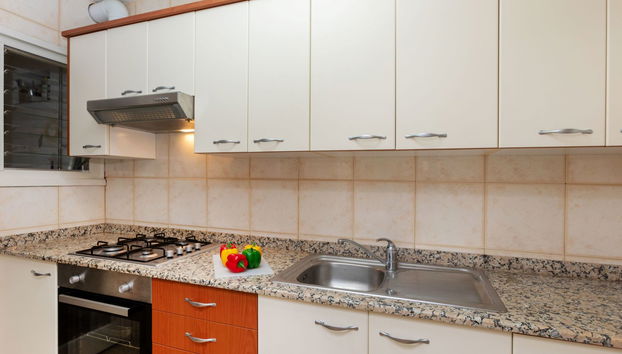 Apartment mit 2 Schlafzimmern in Salou mit schwimmbad und garten - Foto 5