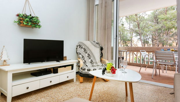 Apartment mit 2 Schlafzimmern in Salou mit schwimmbad und garten - Foto 4