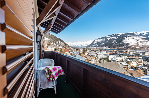 Foto 40 - Casa de 5 quartos em Zell am See com jardim e vista para a montanha