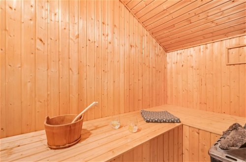 Foto 32 - Haus mit 4 Schlafzimmern in Harboøre mit terrasse und sauna