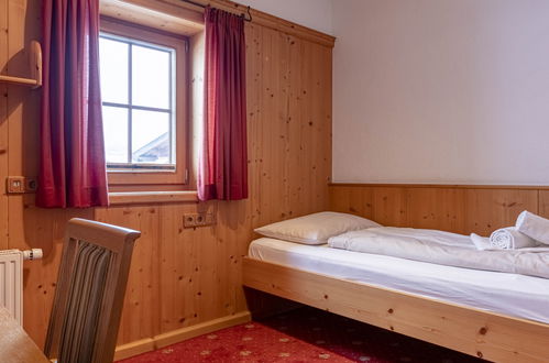 Foto 13 - Apartamento de 4 quartos em Reith bei Kitzbühel com sauna e vista para a montanha