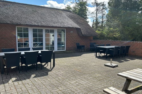 Foto 17 - Casa de 6 quartos em Ringkøbing com piscina privada e terraço