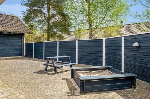 Photo 7 - Maison de 4 chambres à Væggerløse avec terrasse et sauna