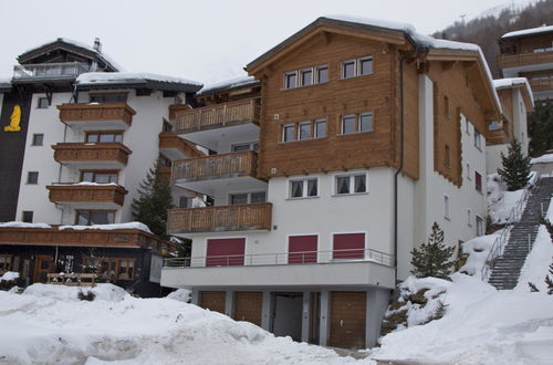 Foto 13 - Apartamento de 2 habitaciones en Saas-Fee con sauna y bañera de hidromasaje