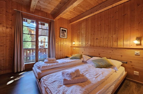 Foto 10 - Appartamento con 3 camere da letto a Saas-Fee