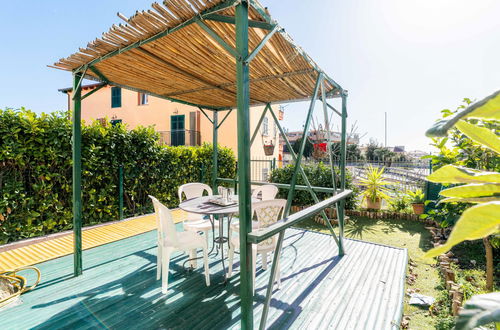 Photo 18 - 1 bedroom Apartment in Riva Ligure with garden