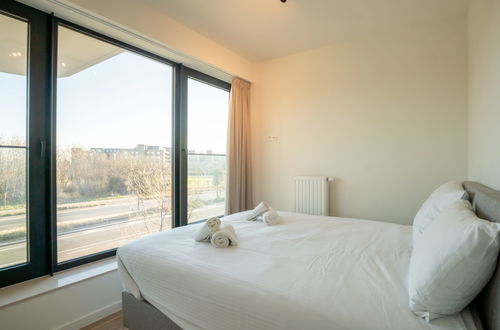 Foto 4 - Appartamento con 2 camere da letto a Blankenberge con terrazza e vista mare