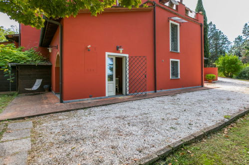 Foto 10 - Casa de 1 habitación en Fucecchio con piscina privada y jardín