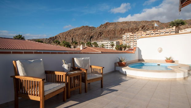 3 bedroom House in Arona with private pool and garden - Photo 3