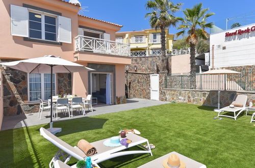 Photo 3 - 2 bedroom House in San Bartolomé de Tirajana with swimming pool and garden