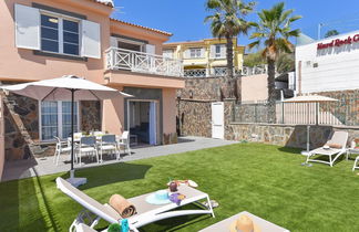 Photo 3 - 2 bedroom House in San Bartolomé de Tirajana with swimming pool and garden