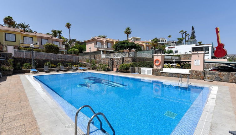 Photo 1 - 2 bedroom House in San Bartolomé de Tirajana with swimming pool and garden