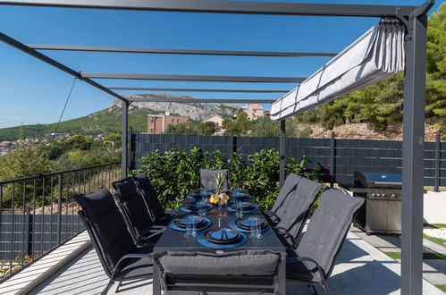 Photo 17 - Maison de 5 chambres à Klis avec piscine privée et vues à la mer