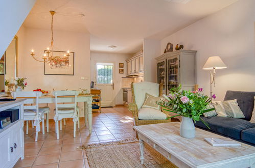 Photo 12 - Maison de 2 chambres à Nans-les-Pins avec piscine et terrasse