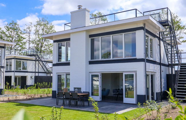 Casa de 4 quartos em Nijkerk com piscina e terraço - Foto 1