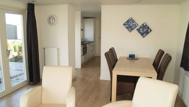 Maison de 3 chambres à IJhorst avec piscine et terrasse - Photo 4