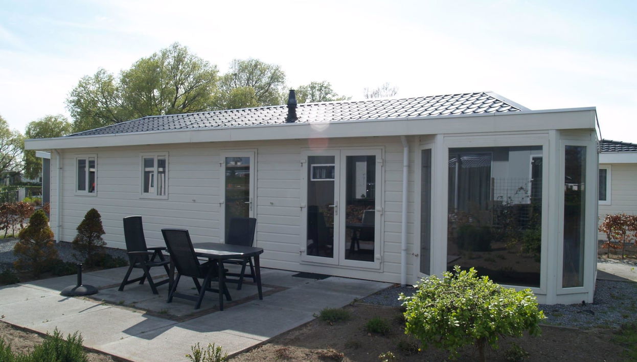 Maison de 3 chambres à IJhorst avec piscine et terrasse - Photo 1