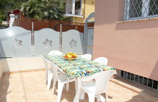 Photo 1 - Maison de 2 chambres à Camporosso avec terrasse