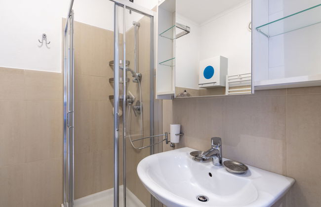 Apartamento de 2 quartos em Santo Stefano al Mare com piscina e jardim - Foto 18