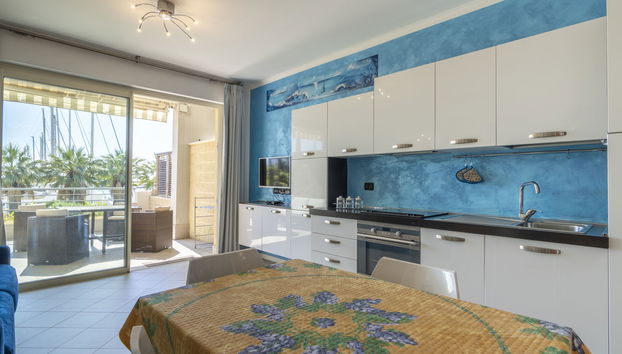 Apartamento de 2 quartos em Santo Stefano al Mare com piscina e jardim - Foto 3