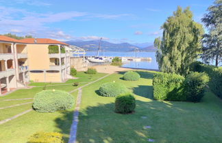 Photo 1 - Appartement de 1 chambre à Castelletto Sopra Ticino avec jardin et vues sur la montagne