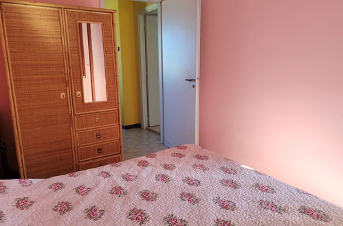 Foto 10 - Apartamento de 1 quarto em Castelletto Sopra Ticino com jardim e terraço