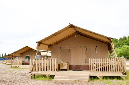 Foto 10 - Haus mit 2 Schlafzimmern in Noord-Scharwoude mit schwimmbad und garten