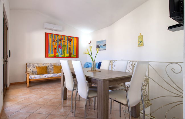 Haus mit 4 Schlafzimmern in Aglientu mit garten - Foto 2