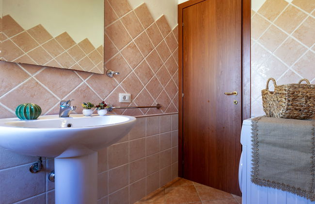 Haus mit 4 Schlafzimmern in Aglientu mit garten - Foto 27