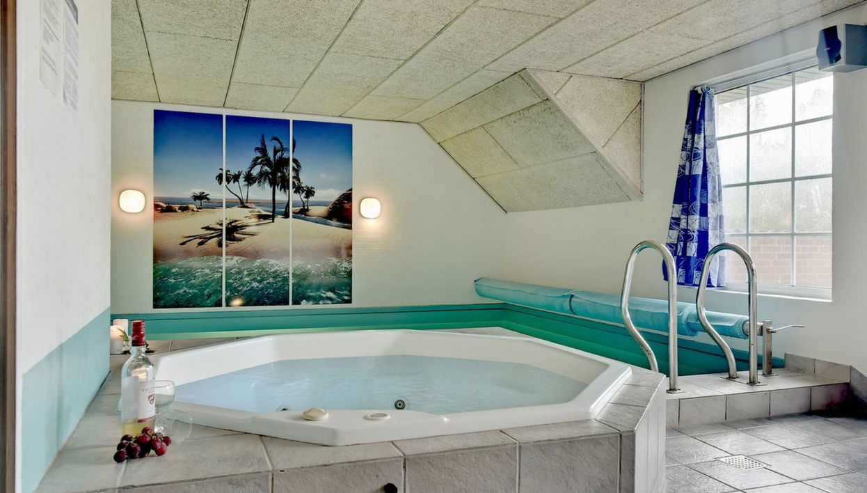 Casa de 5 quartos em Oksbøl com piscina privada e terraço - Foto 1