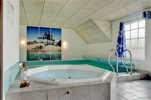 Foto 1 - Casa con 5 camere da letto a Oksbøl con piscina privata e terrazza