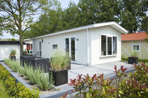 Photo 1 - Maison de 2 chambres à Breskens avec piscine et vues à la mer