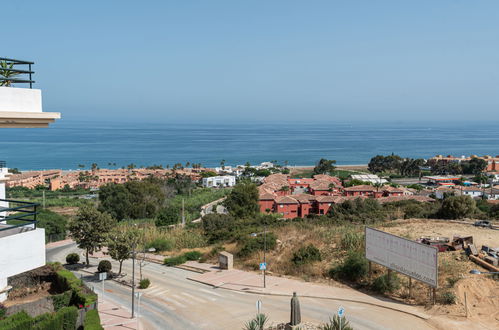 Foto 20 - Appartamento con 2 camere da letto a Manilva con piscina e vista mare