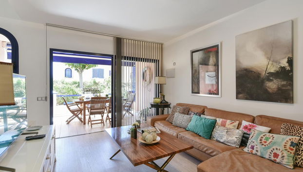 Haus mit 3 Schlafzimmern in San Bartolomé de Tirajana mit schwimmbad und garten - Foto 2