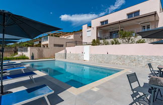 Photo 2 - Maison de 4 chambres à Porto-Vecchio avec piscine privée et jardin