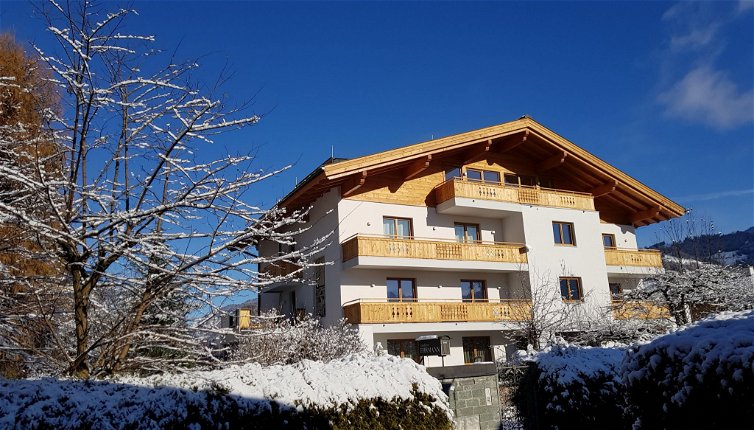 Photo 1 - 2 bedroom Apartment in Zell am See with terrace and mountain view