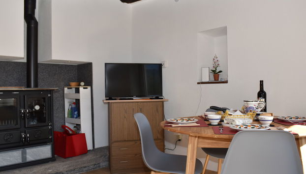Haus mit 1 Schlafzimmer in Cugnasco-Gerra mit garten - Foto 2